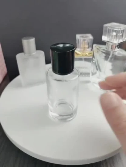 Bouteille de pulvérisateur bleu cobalt rond en verre de 50 ml bouteilles de parfum en verre vide